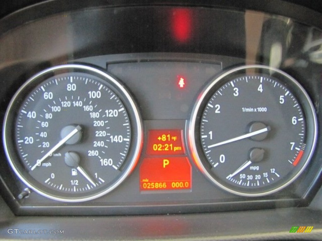 2010 3 Series 328i Sedan - Jet Black / Black photo #15