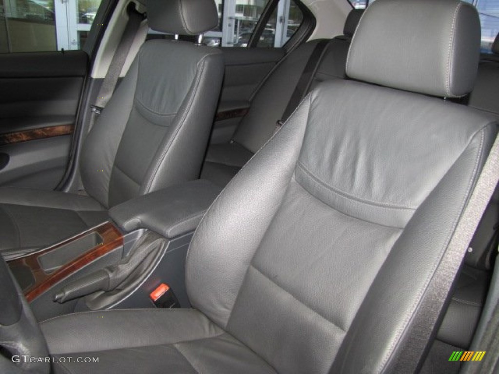 2010 3 Series 328i Sedan - Jet Black / Black photo #31