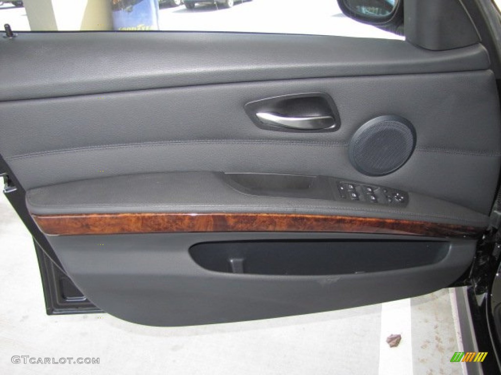 2010 3 Series 328i Sedan - Jet Black / Black photo #34