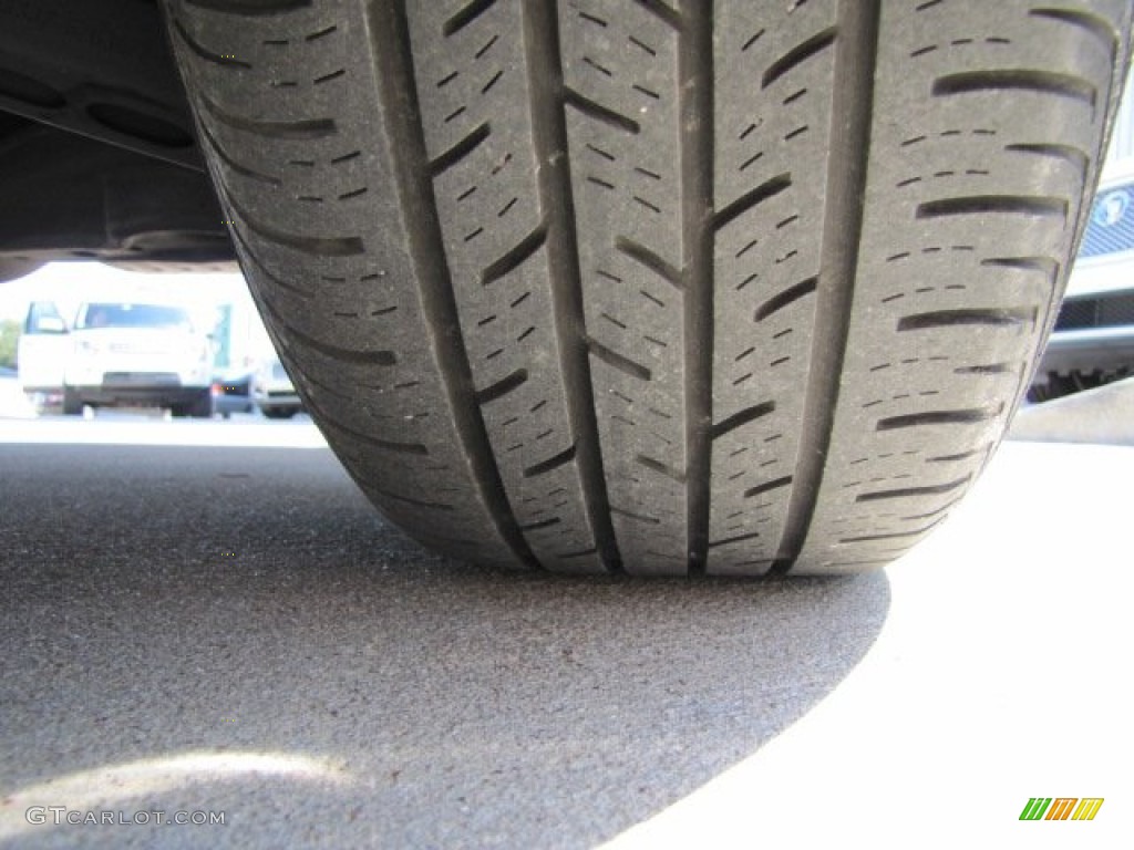 2010 3 Series 328i Sedan - Jet Black / Black photo #47