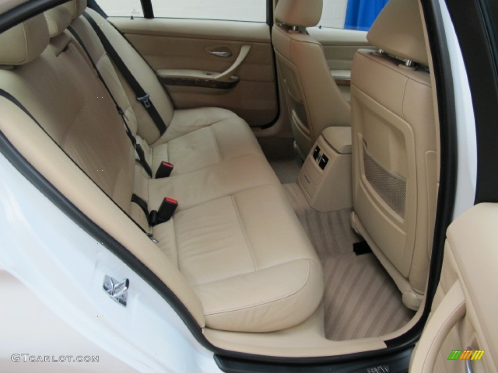 2006 3 Series 325xi Sedan - Alpine White / Beige photo #21