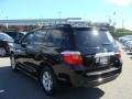 Black - Highlander V6 4WD Photo No. 4