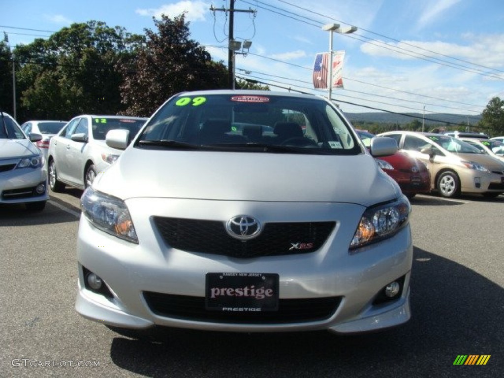 2009 Corolla XRS - Classic Silver Metallic / Dark Charcoal photo #2