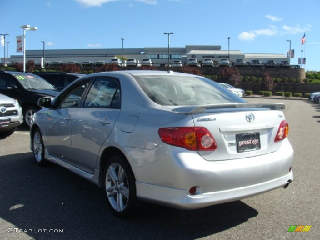 2009 Corolla XRS - Classic Silver Metallic / Dark Charcoal photo #4
