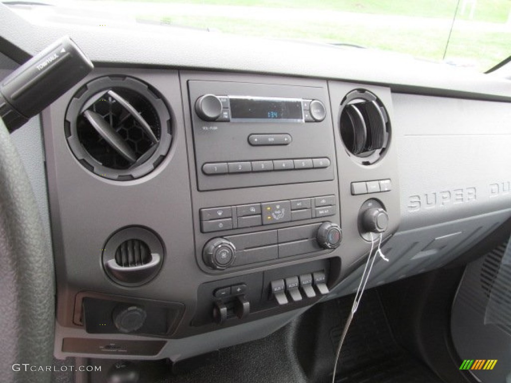 2012 Ford F550 Super Duty XL Regular Cab 4x4 Dump Truck Controls Photo #71601879