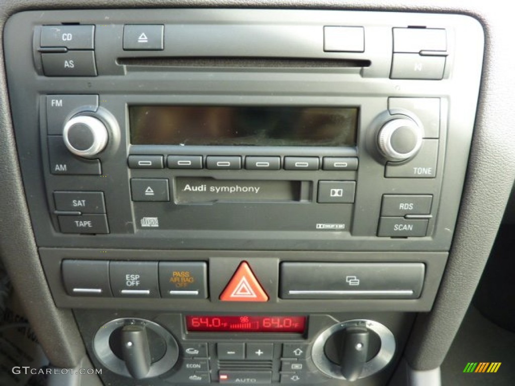 2006 Audi A3 3.2 S Line quattro Audio System Photos