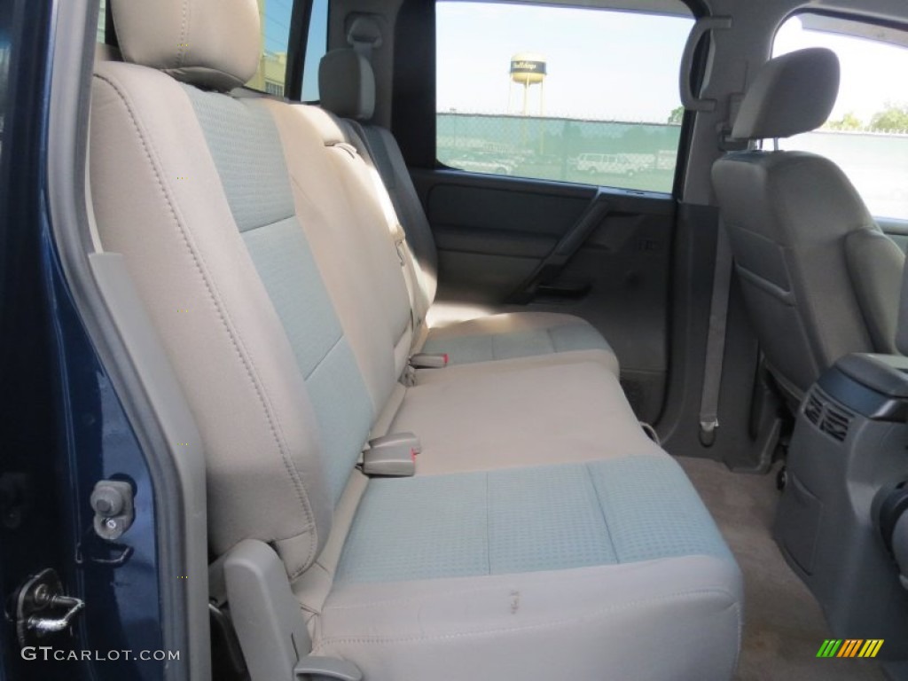 2007 Titan SE Crew Cab - Majestic Blue / Steel Gray photo #29