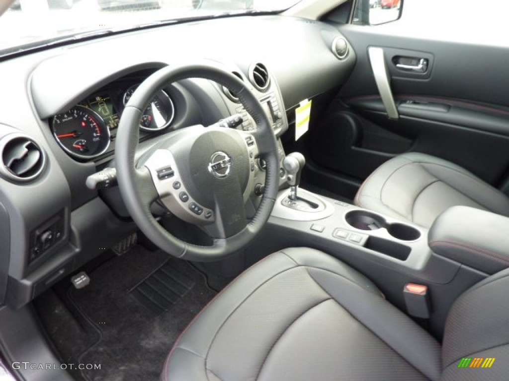 Nissan rogue interior colors #4