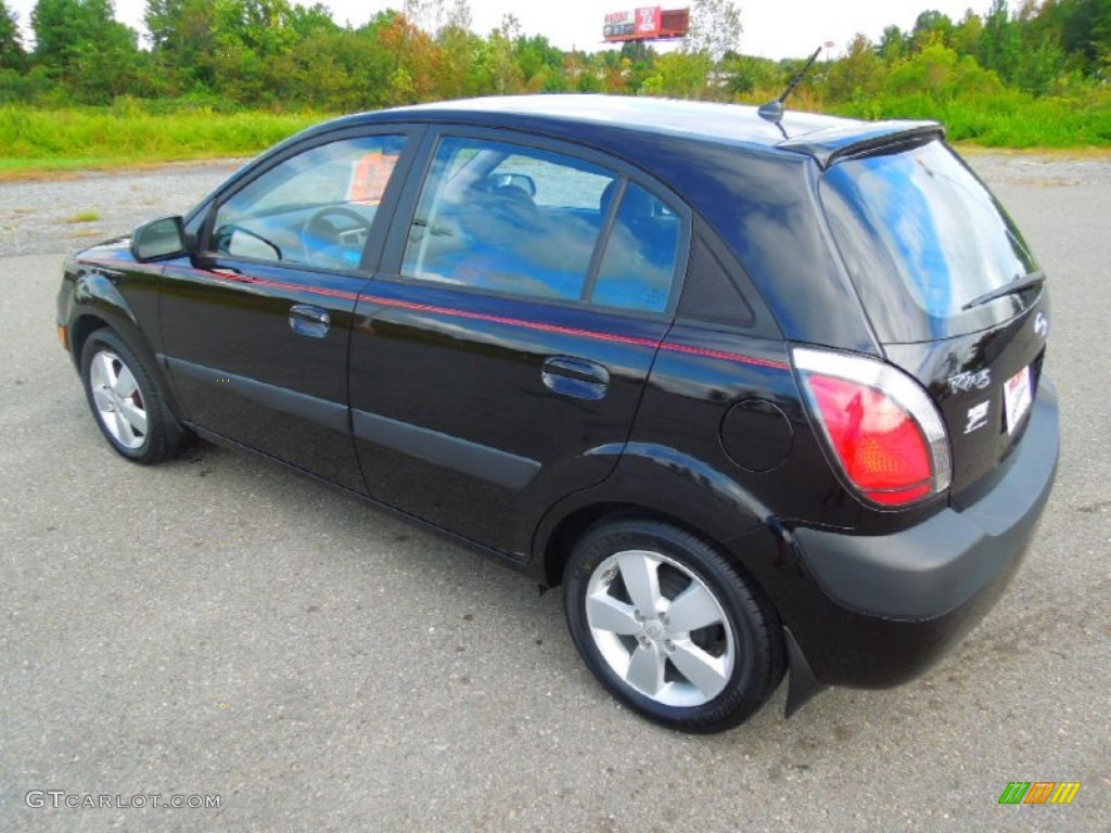 2008 Rio Rio5 LX Hatchback - Black / Gray photo #5