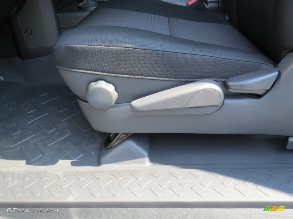 Dark Charcoal Interior 2013 Toyota FJ Cruiser 4WD Photo #71610456