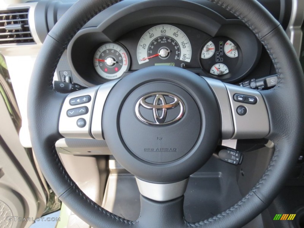 2013 Toyota FJ Cruiser 4WD Dark Charcoal Steering Wheel Photo #71610525