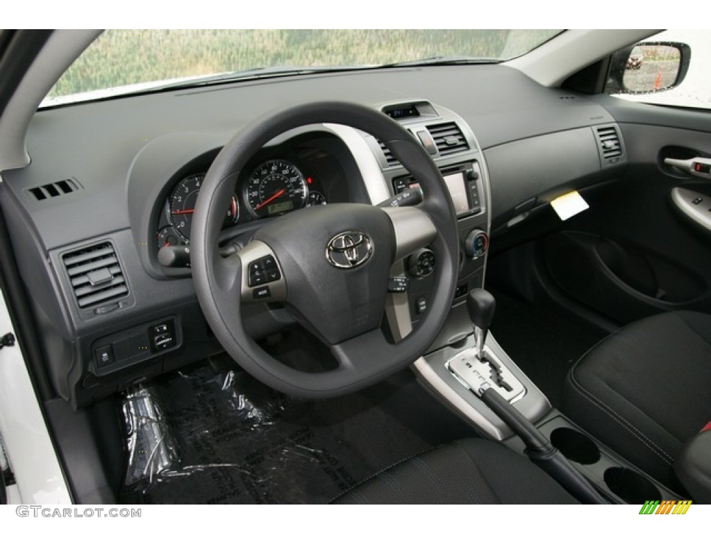 2013 Corolla S - Super White / Dark Charcoal photo #5