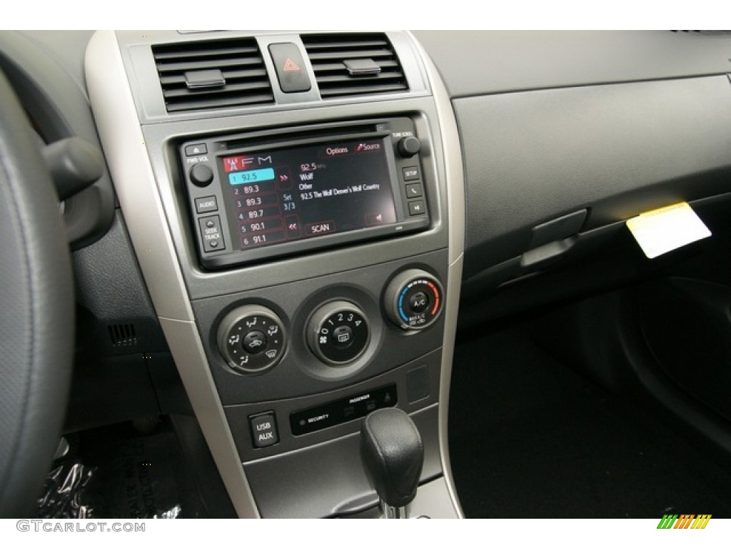 2013 Corolla S - Super White / Dark Charcoal photo #6