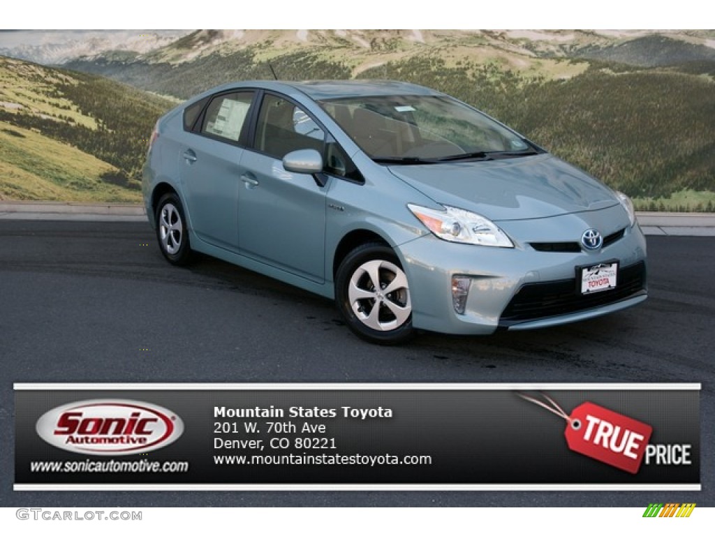 2012 Prius 3rd Gen Two Hybrid - Sea Glass Pearl / Misty Gray photo #1