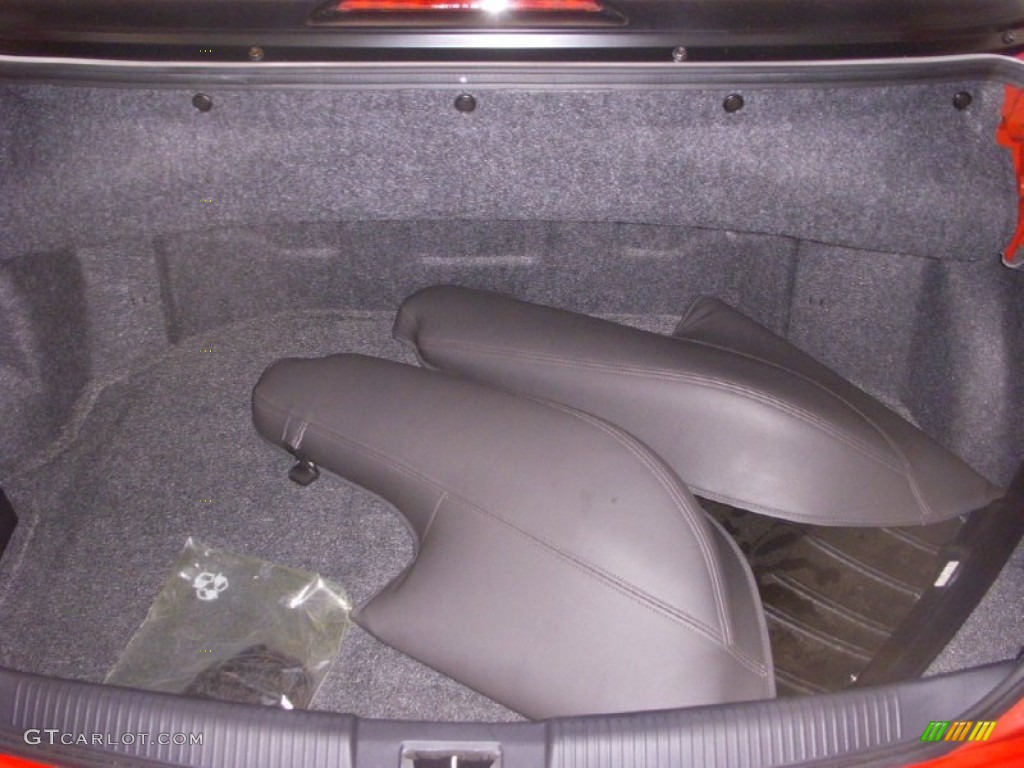 2006 Toyota Solara SLE V6 Convertible Trunk Photos