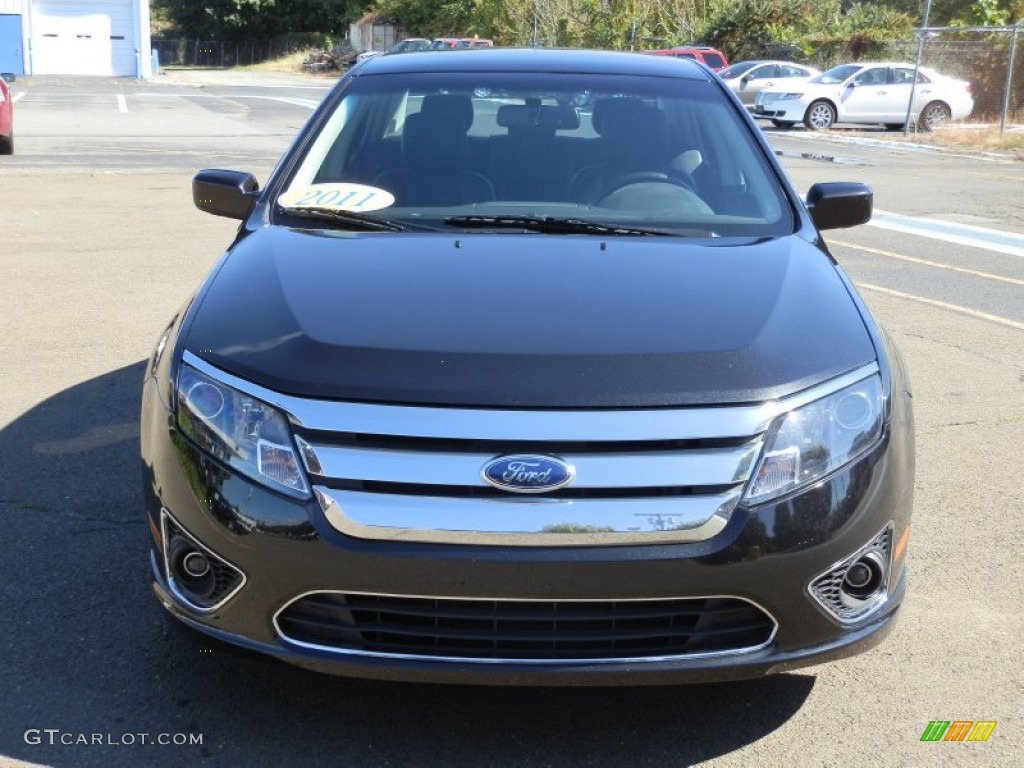 2011 Fusion SEL V6 - Tuxedo Black Metallic / Charcoal Black photo #3