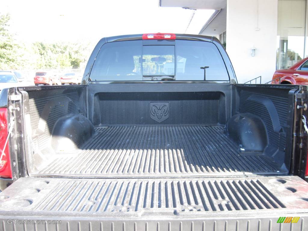 2007 Ram 1500 ST Quad Cab - Black / Medium Slate Gray photo #20