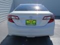 Super White - Camry SE Photo No. 4