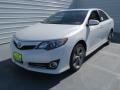 Super White - Camry SE Photo No. 6