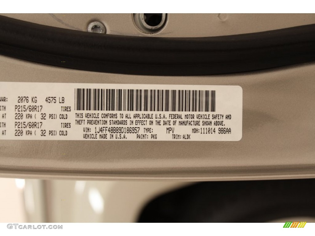 2009 Jeep Patriot Limited 4x4 Color Code Photos