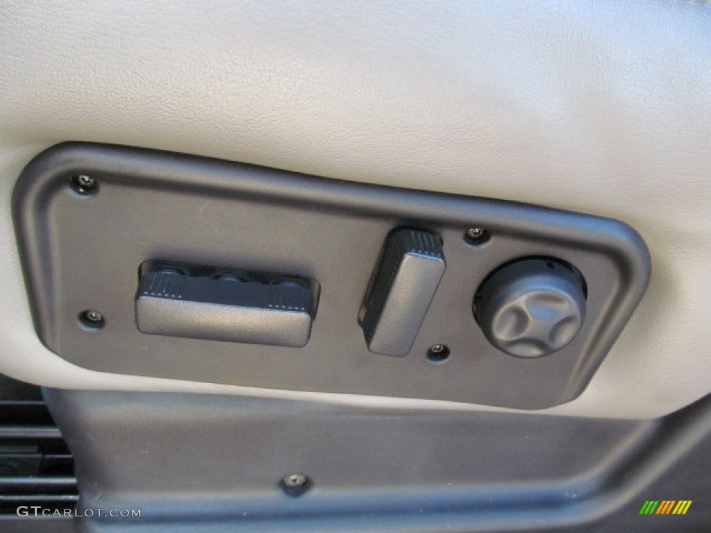 2005 H2 SUV - Desert Sand Metallic / Wheat photo #14