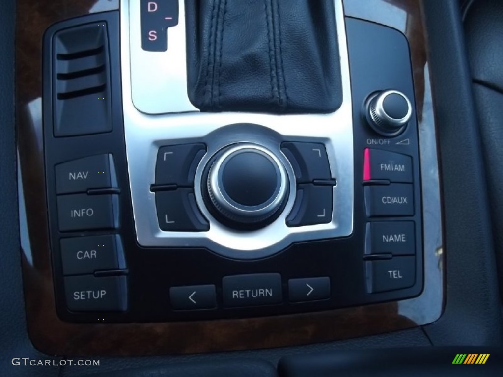 2009 Audi Q7 3.6 Premium quattro Controls Photo #71617974