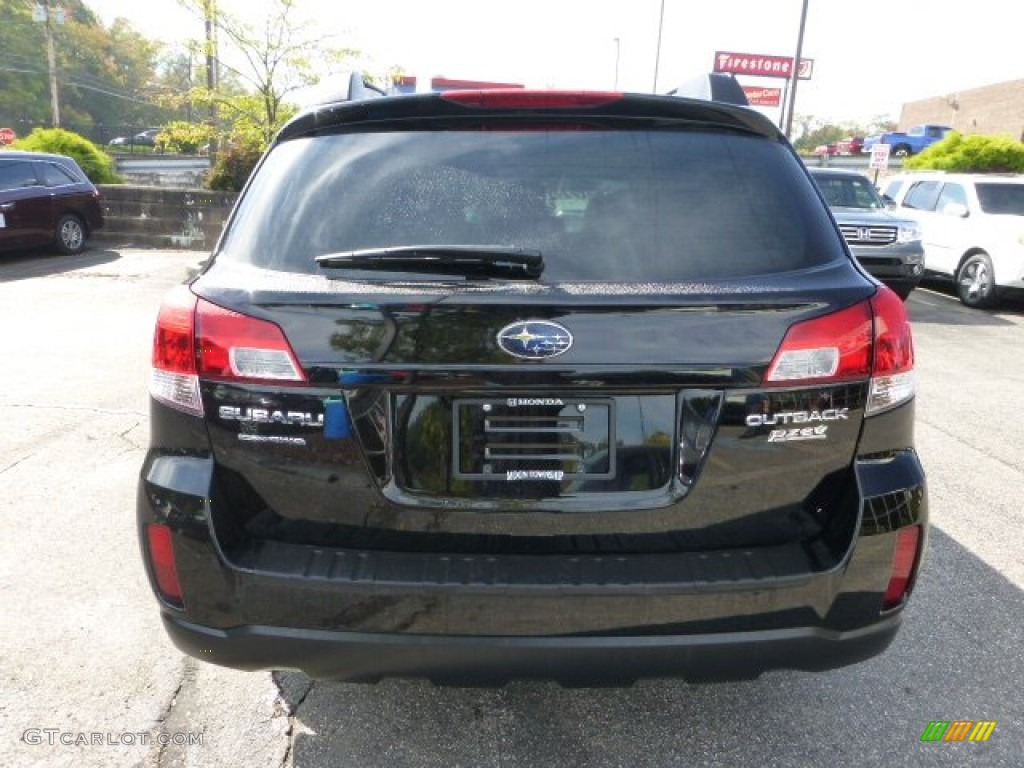 2010 Outback 2.5i Limited Wagon - Crystal Black Silica / Warm Ivory photo #4