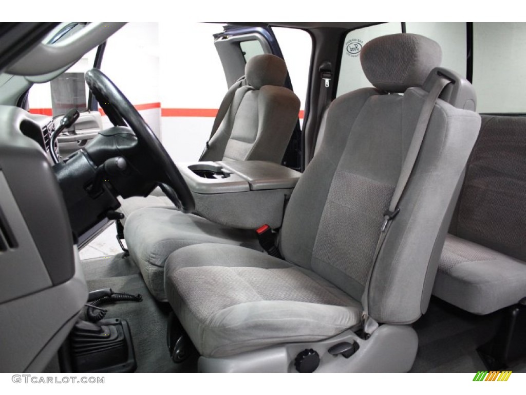 Medium Flint Interior 2004 Ford F350 Super Duty XLT SuperCab 4x4 Photo #71622814