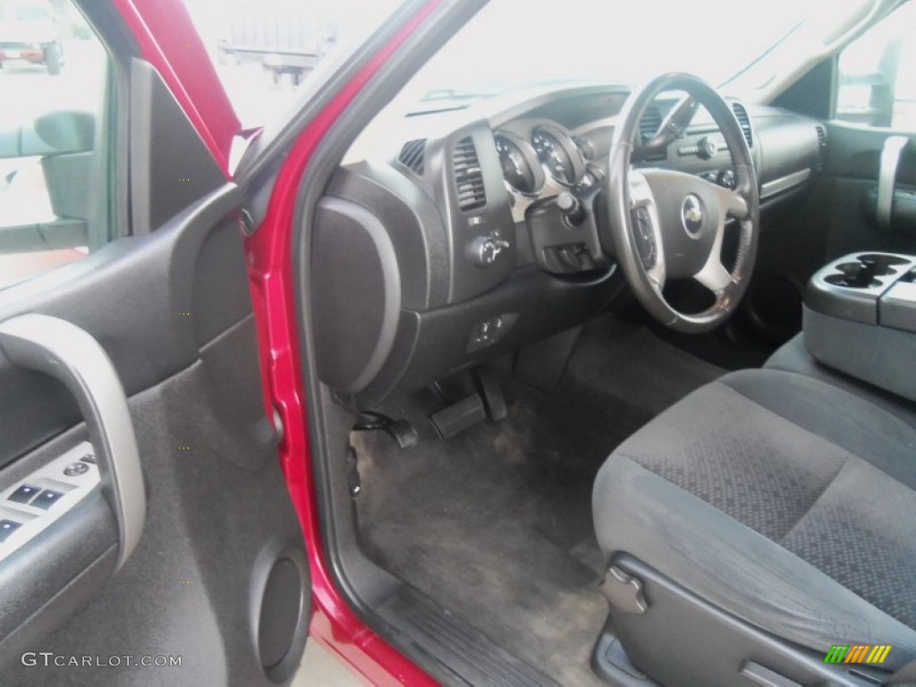 2007 Silverado 2500HD LT Crew Cab 4x4 - Sport Red Metallic / Ebony photo #8