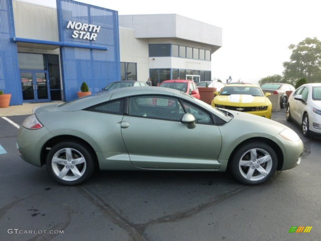 2008 Eclipse GS Coupe - Optimist Green Metallic / Dark Charcoal photo #2