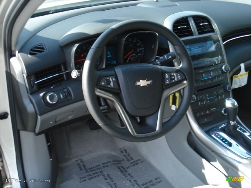 2013 Malibu LS - Champagne Silver Metallic / Jet Black/Titanium photo #10