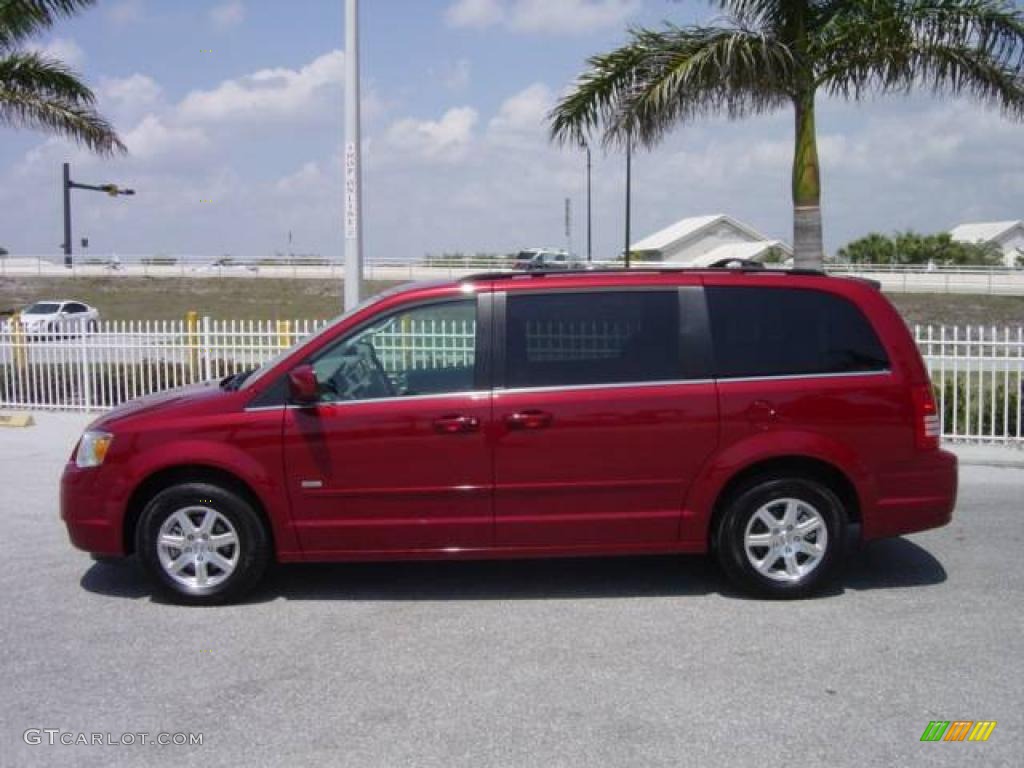 2008 Town & Country Touring - Inferno Red Crystal Pearlcoat / Medium Slate Gray/Light Shale photo #3