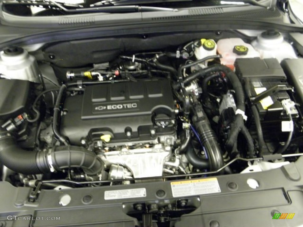 2013 Chevrolet Cruze ECO 1.4 Liter DI Turbocharged DOHC 16-Valve VVT 4 Cylinder Engine Photo #71631754