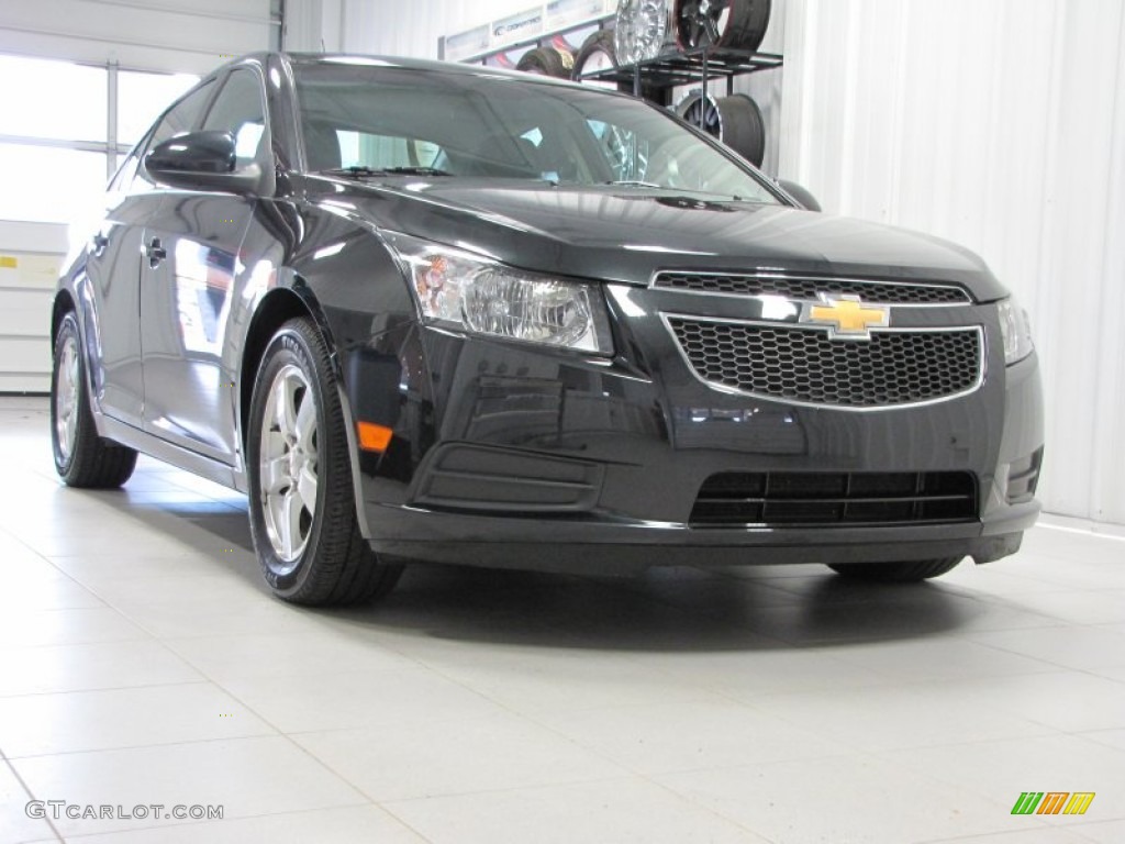 Black Granite Metallic Chevrolet Cruze