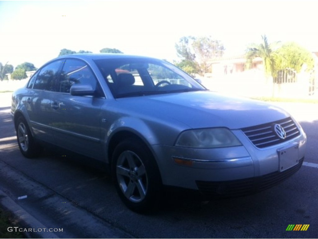 2004 Passat GLX 4Motion Sedan - Blue Silver Metallic / Anthracite photo #2