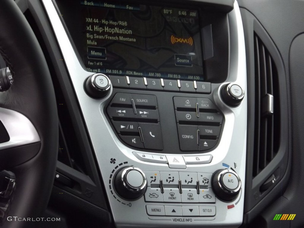 2013 Chevrolet Equinox LT Controls Photo #71634568