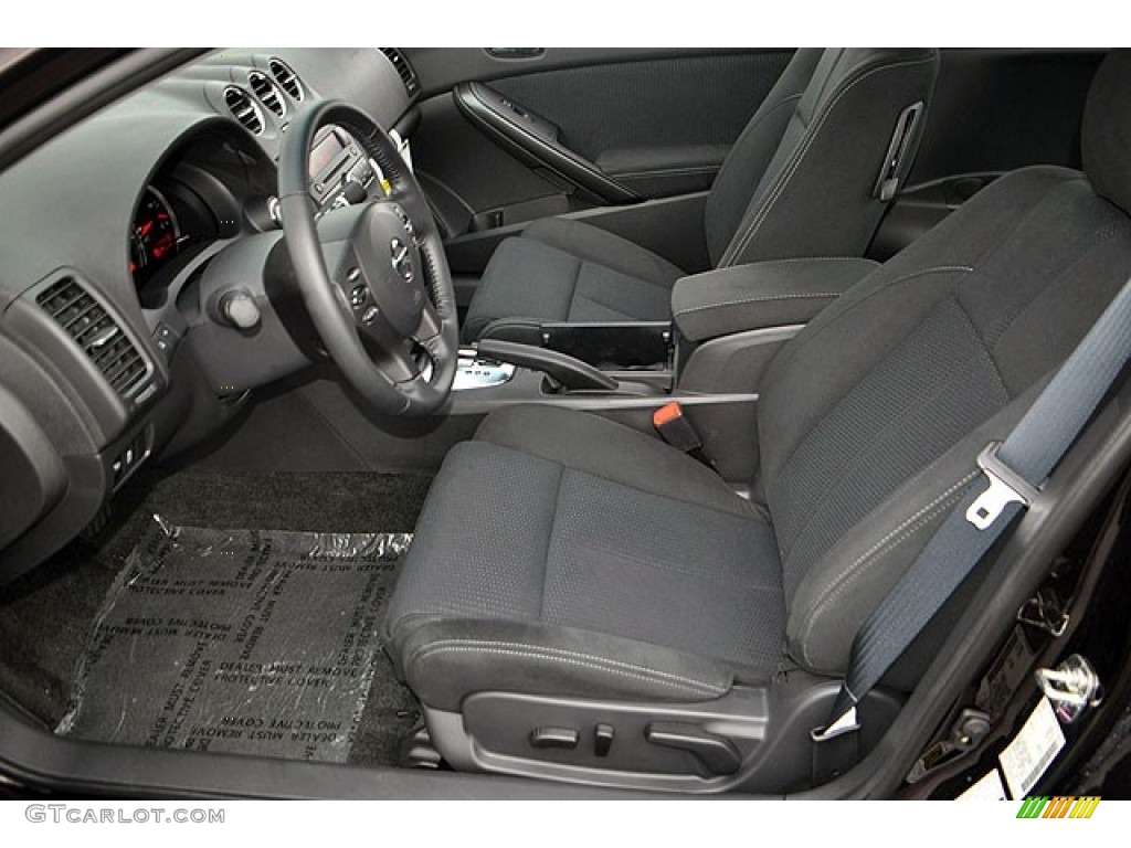 Charcoal Interior 2013 Nissan Altima 2.5 S Coupe Photo #71635440