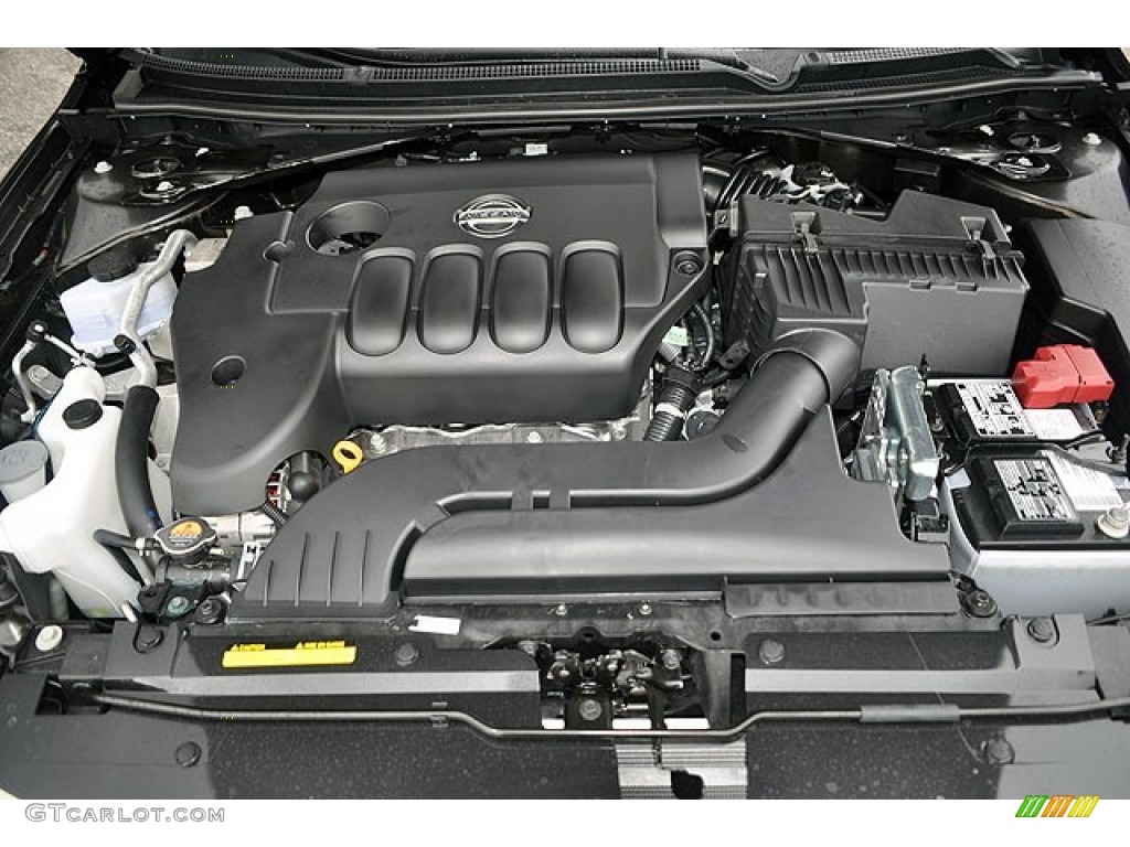 2013 Nissan Altima 2.5 S Coupe 2.5 Liter DOHC 16-Valve VVT 4 Cylinder Engine Photo #71635510