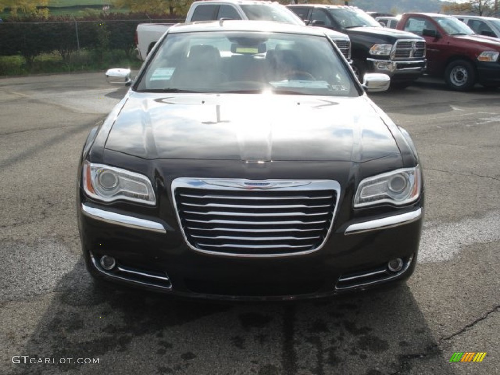 2012 300 C - Luxury Brown Pearl / Dark Frost Beige/Light Frost Beige photo #3