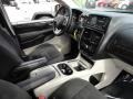 Bright Silver Metallic - Grand Caravan Crew Photo No. 13