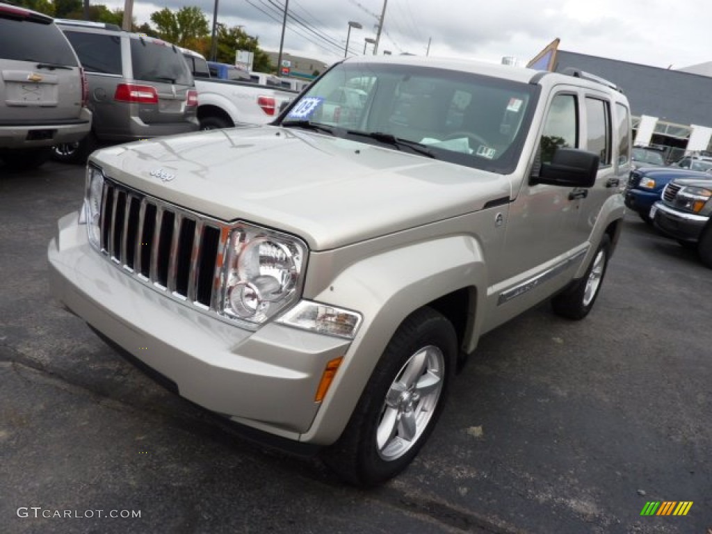 2009 Liberty Limited 4x4 - Light Graystone Pearl / Pastel Pebble Beige Mckinley Leather photo #3