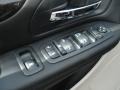 True Blue Pearl - Grand Caravan SXT Photo No. 15