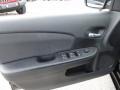 Black - 200 LX Sedan Photo No. 12