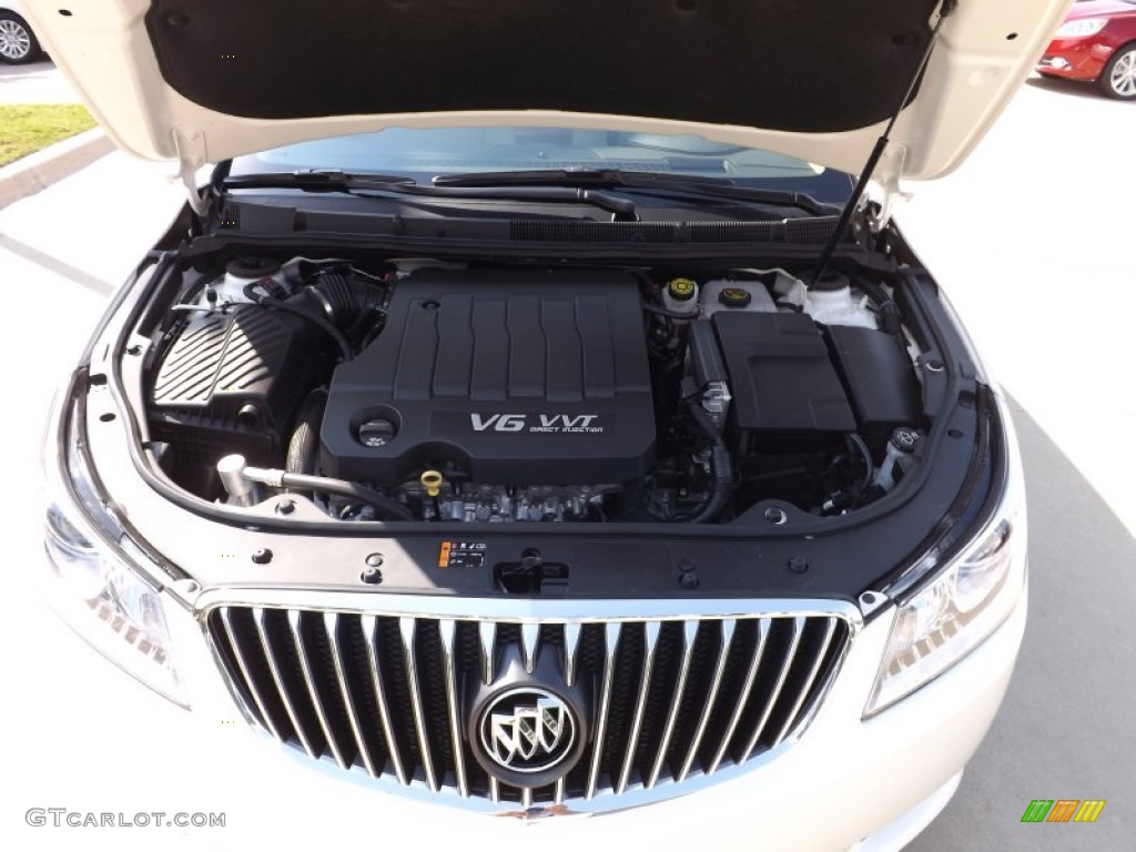 2013 LaCrosse FWD - White Diamond Tricoat / Cashmere photo #21