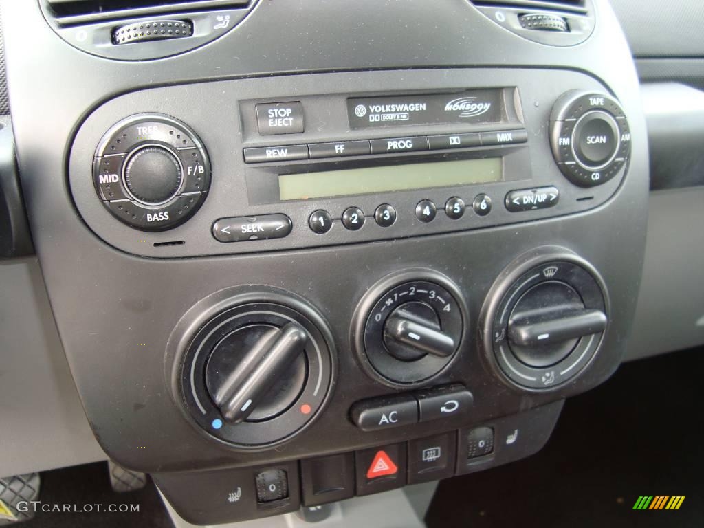 2003 New Beetle GLS Coupe - Reflex Silver Metallic / Grey photo #15