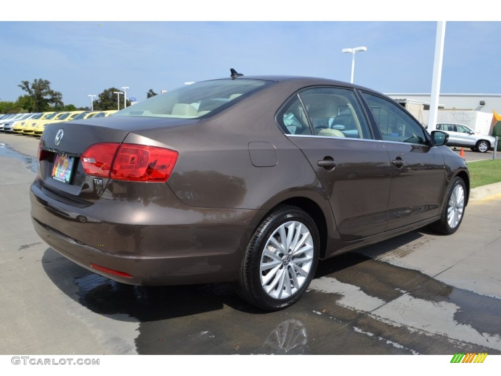 2013 Toffee Brown Metallic Volkswagen Jetta TDI Sedan 71633991 Photo