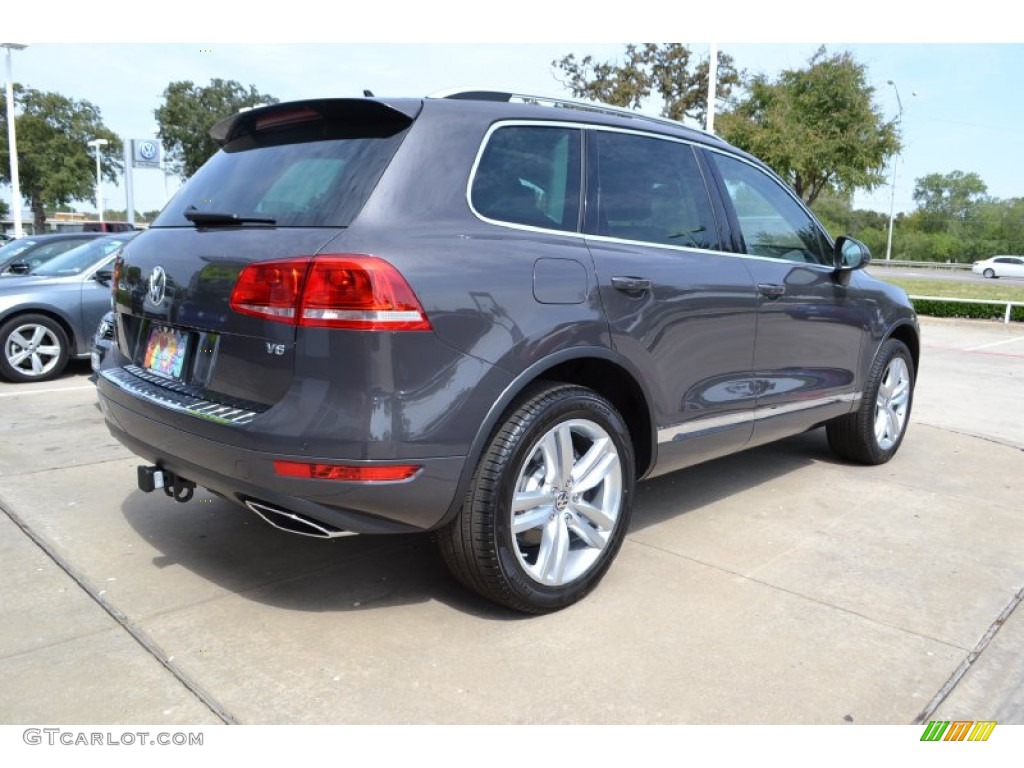 2013 Touareg VR6 FSI Executive 4XMotion - Galapagos Metallic / Black Anthracite photo #2