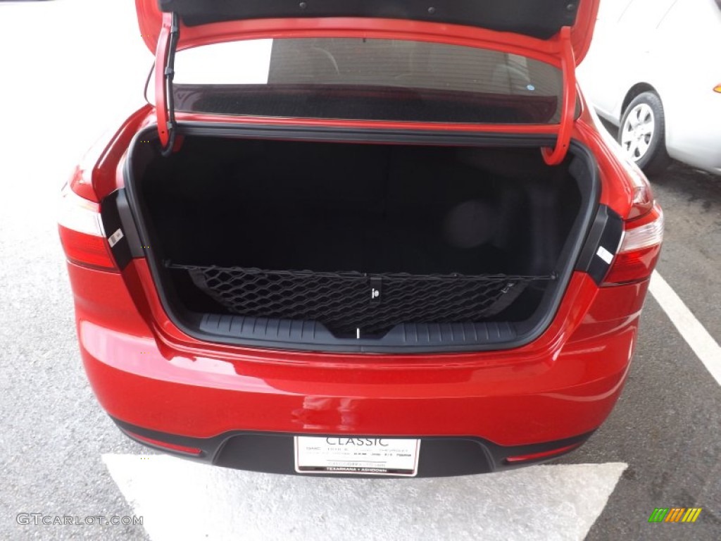 2013 Rio EX Sedan - Signal Red / Beige photo #16