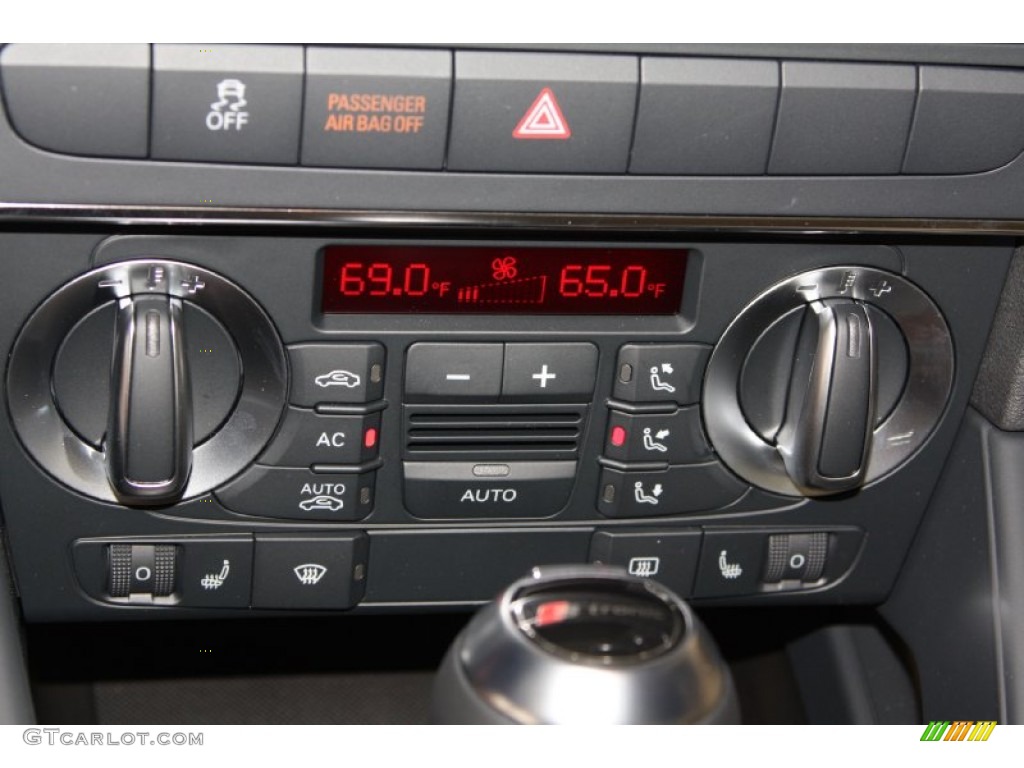 2013 Audi A3 2.0 TFSI Controls Photo #71643391