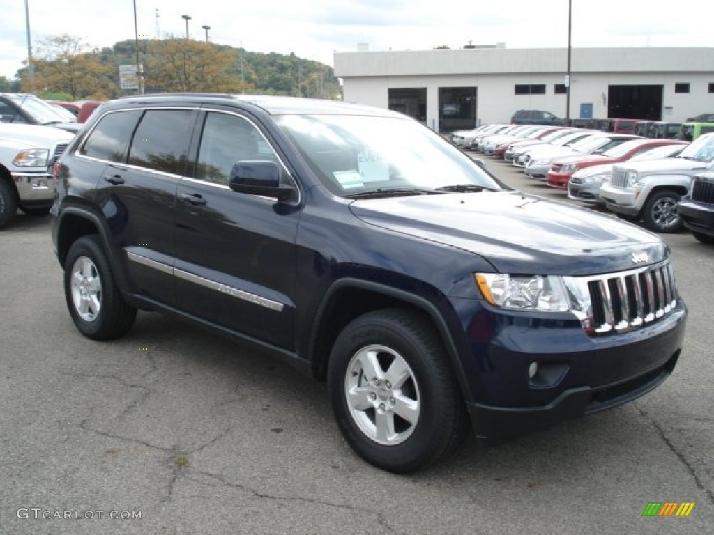 2012 Grand Cherokee Laredo 4x4 - True Blue Pearl / Dark Graystone/Medium Graystone photo #4